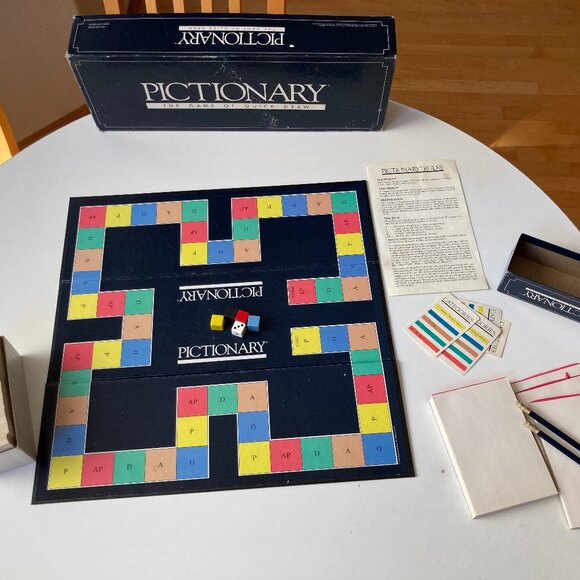 Vintage 1985 Pictionary The Game of Quick Draw board game 1st Edition 1st 1985 - Picture 2 of 8